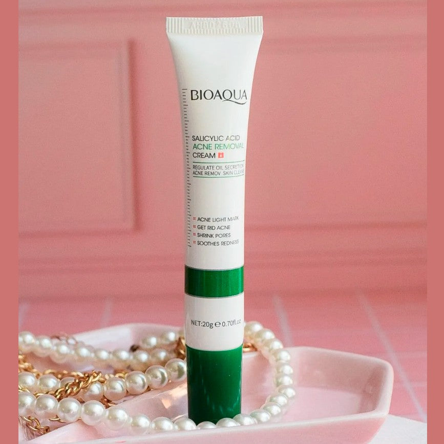 Crema Antiacné de Acido Salicílico Bioaqua